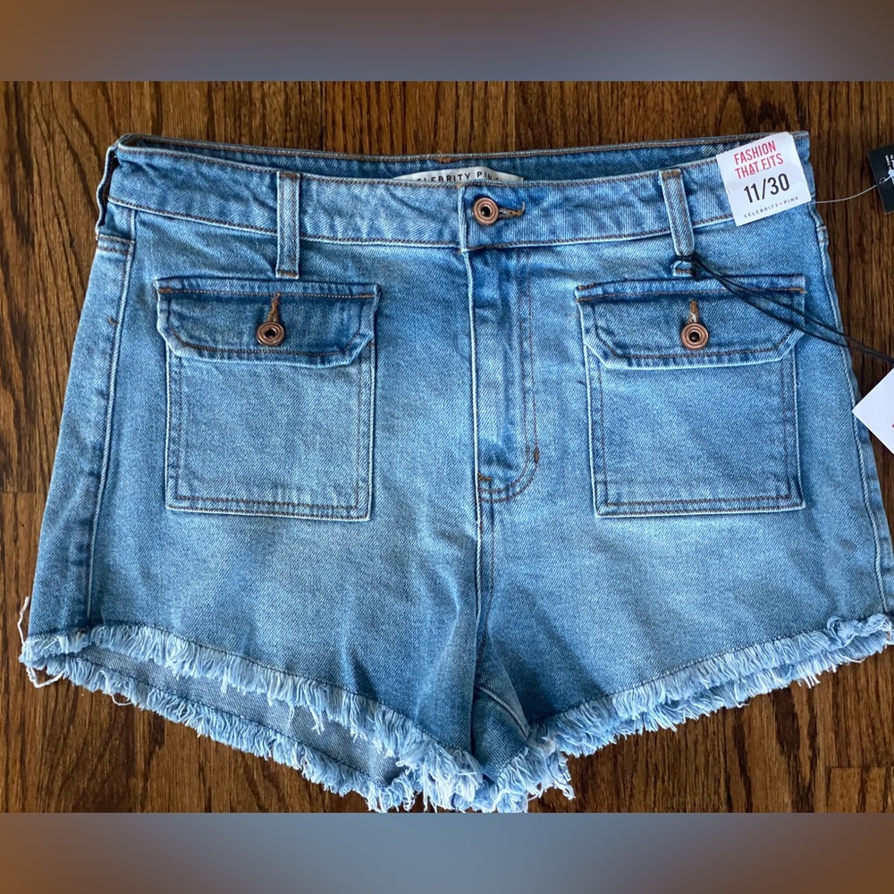 Celebrity Pink Denim Shorts - NWT - Size‎ 11 / 31